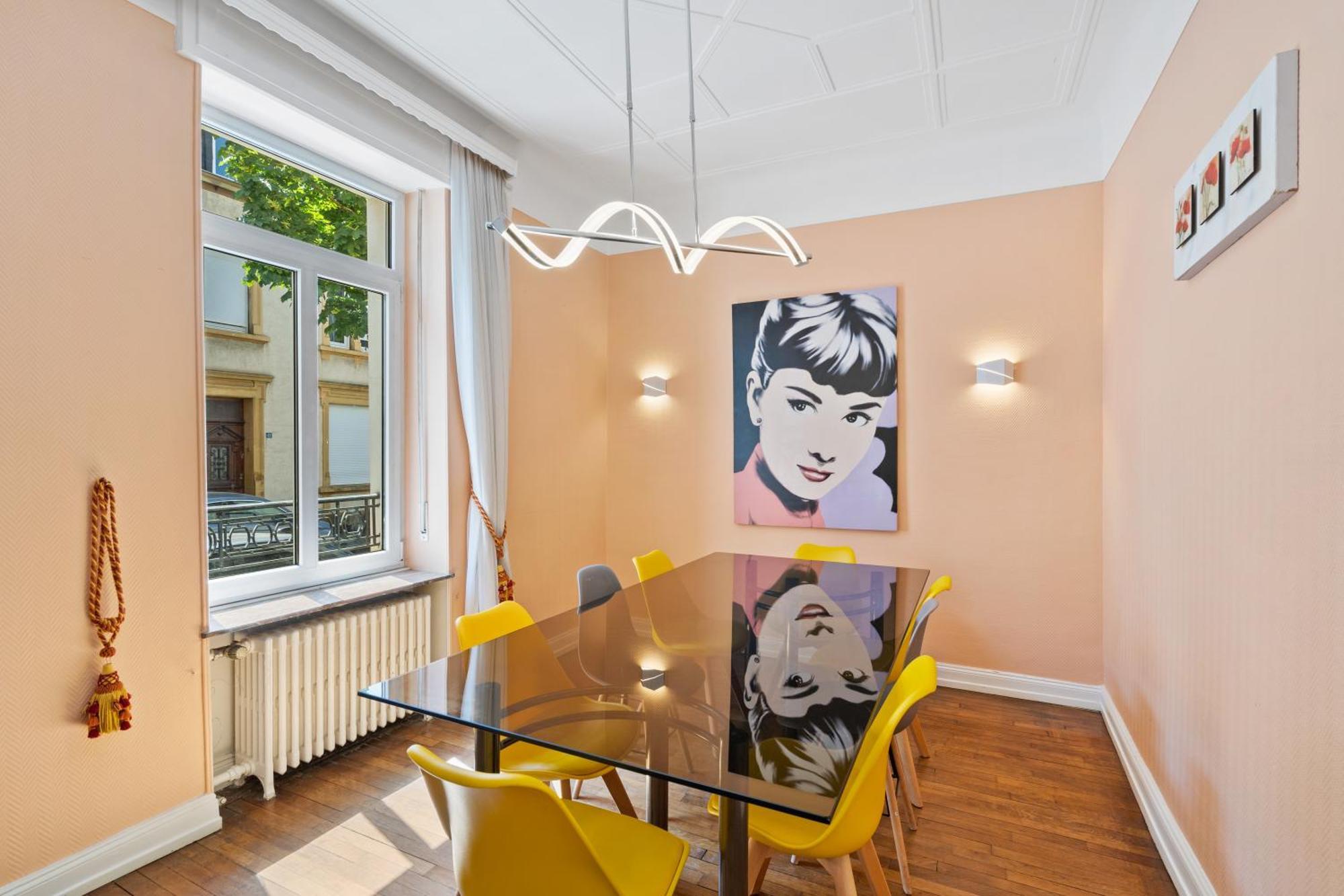 Charming 3-br Townhome Near City Center Apartment Luxemburg