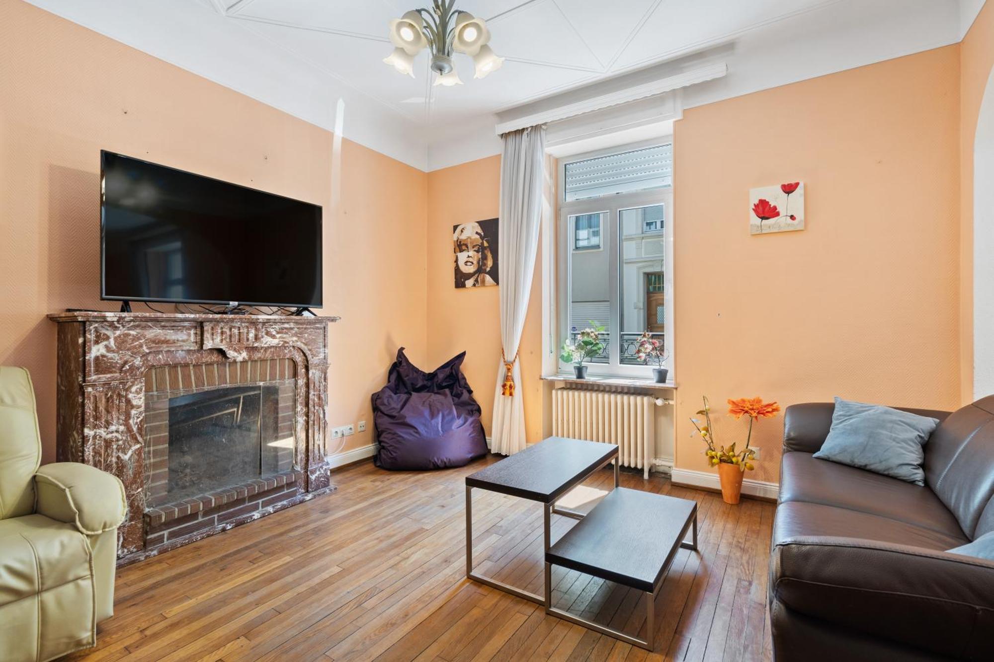 Charming 3-br Townhome Near City Center Apartment Luxemburg